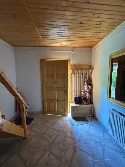 Casă cu 3 camere cu Teren 6300 Mp în Firiza