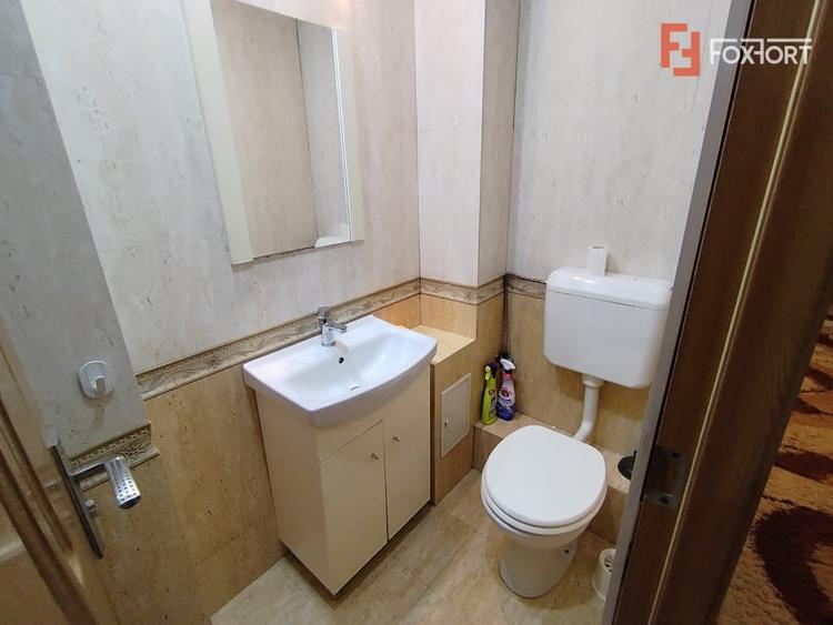 Apartament cu 3 camere decomandat, mobilat în Soarelui