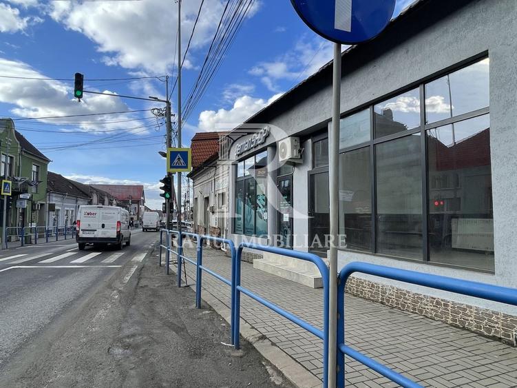 Spațiu comercial, de 143 mp, în Central