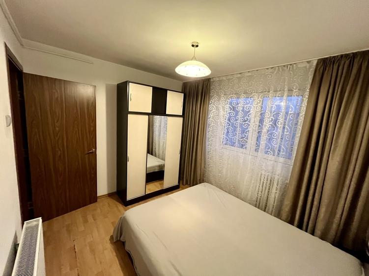 Apartament cu 2 camere decomandat în Berceni