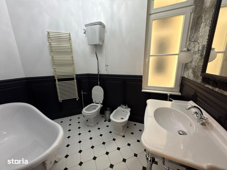 Apartament cu 4 camere în Ultracentral