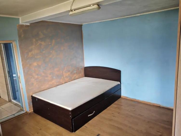 Casă cu 4 camere în Cerna