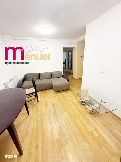 Apartament cu 3 camere decomandat în Babadag