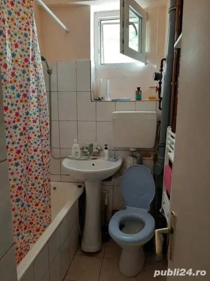 Garsonieră decomandată în Gară