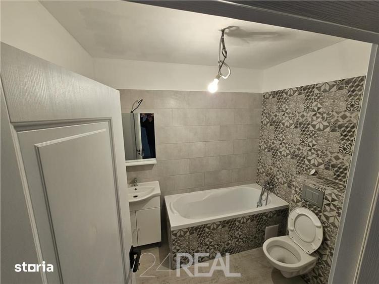 Apartament cu 3 camere semidecomandat în Pantelimon