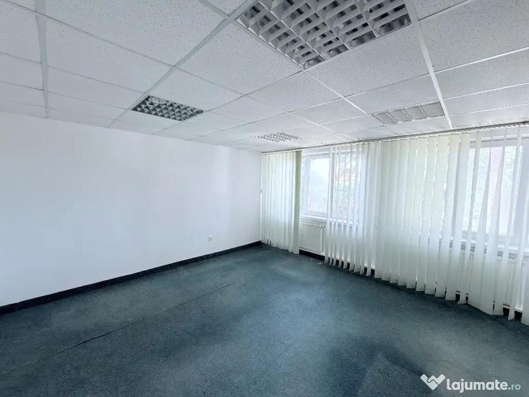 Spațiu comercial, de 14 mp, în Central