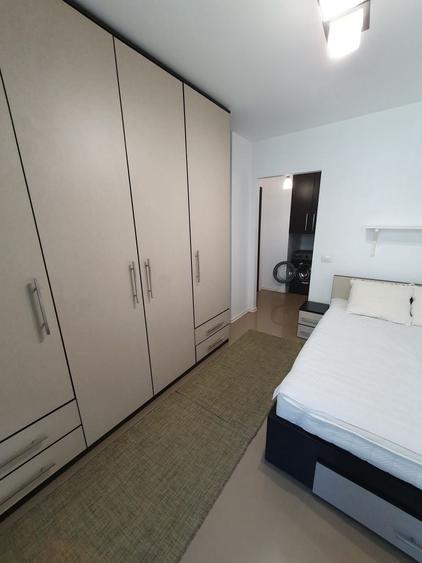Apartament cu 2 camere semidecomandat, mobilat în Dristor