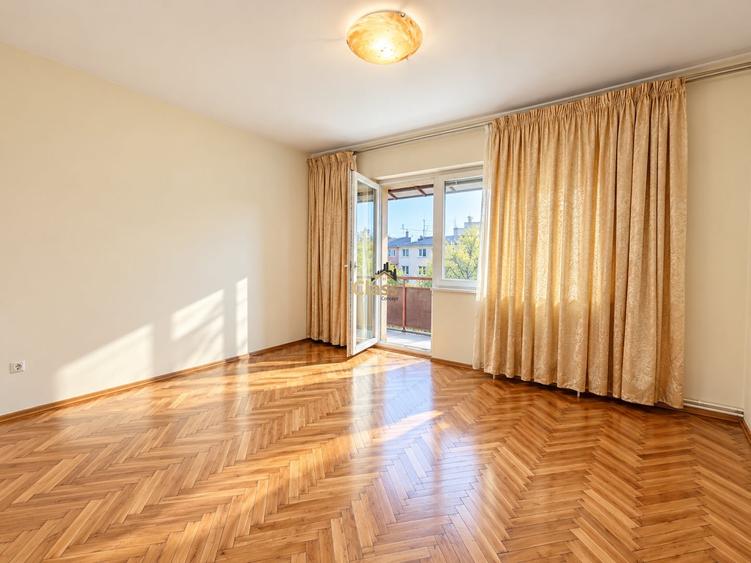 Apartament cu 3 camere decomandat în Grigorescu