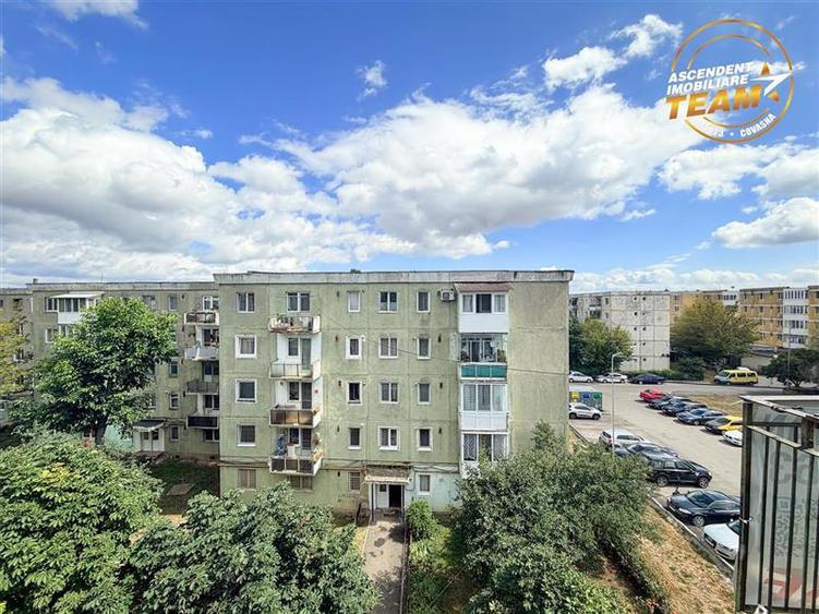 Apartament cu 2 camere semidecomandat, mobilat în Ciucului