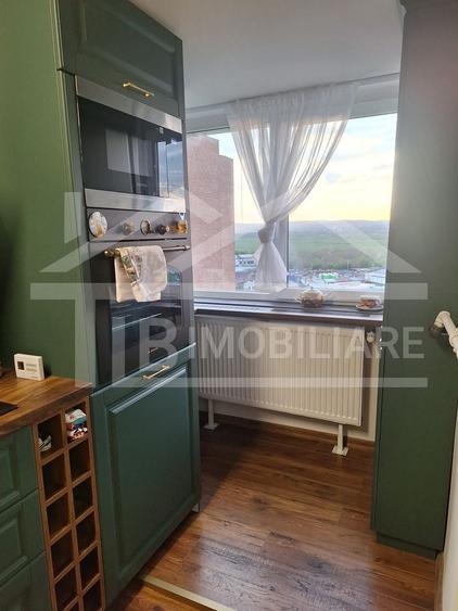 Apartament cu 3 camere decomandat, mobilat în Libertății
