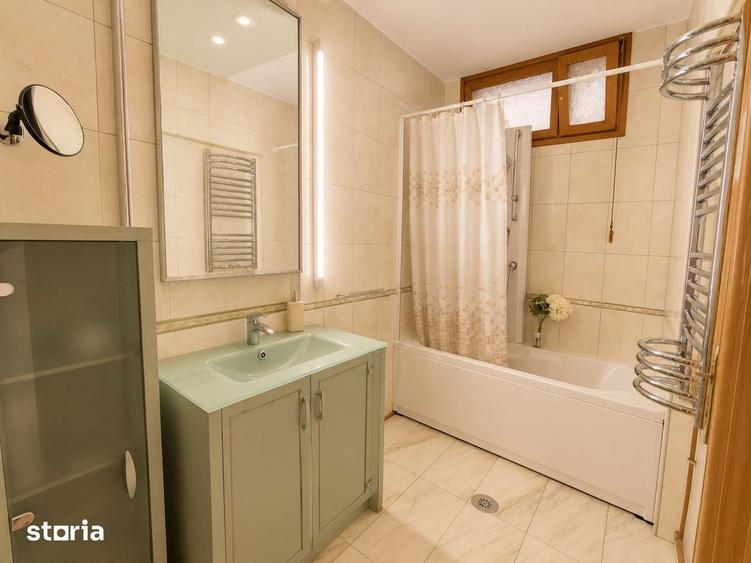 Apartament cu 3 camere decomandat în Eminescu