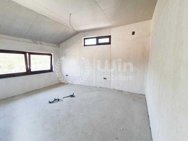 Duplex cu 4 camere cu Canalizare în Iris