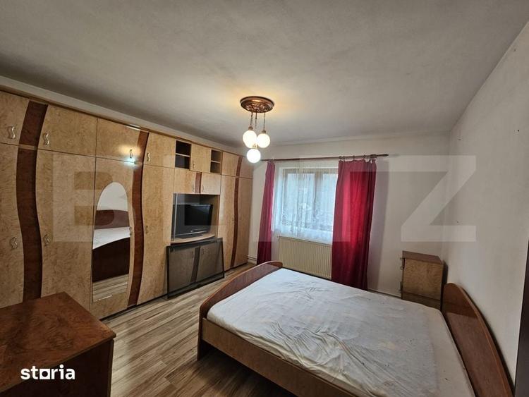 Casă cu 4 camere decomandat cu Teren 500 Mp în Roșia Montană