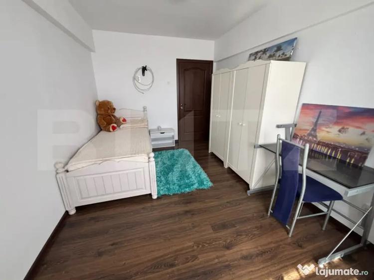 Apartament cu 3 camere decomandat în Gheorghe Doja