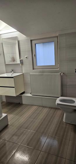 Casă cu 4 camere cu Teren 550 Mp în Exterior Vest