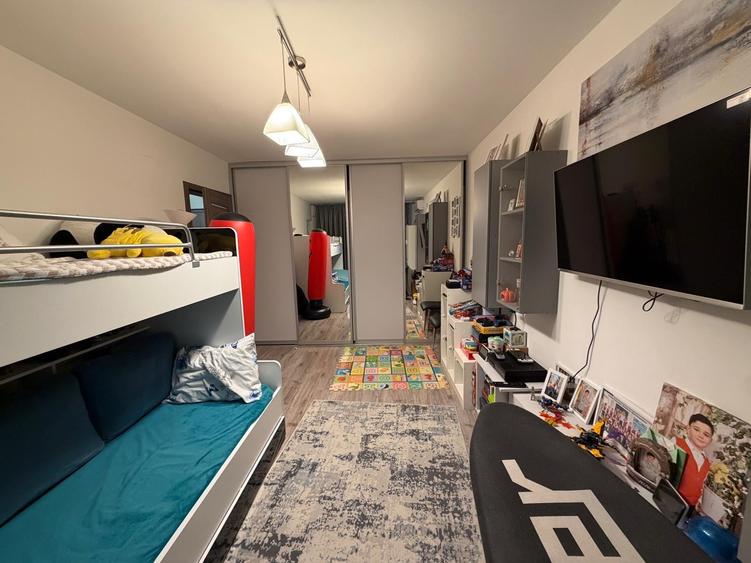 Apartament cu 2 camere decomandat, mobilat în Rahova