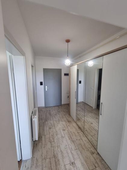 Garsonieră decomandată în Bartolomeu