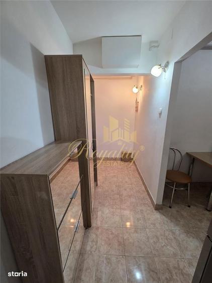 Apartament cu 2 camere semidecomandat, mobilat în Iosefin
