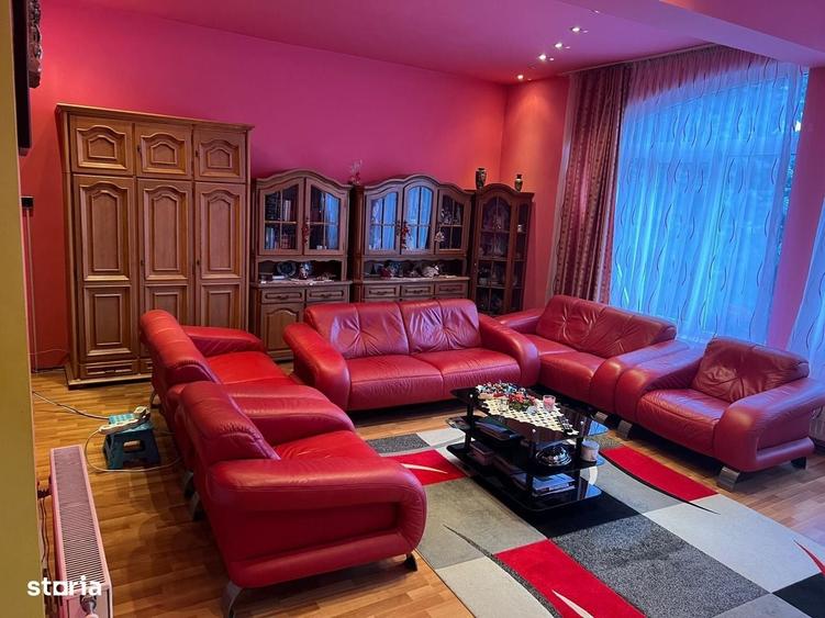 Casă cu 4 camere cu Teren 1000 Mp în Nufărul