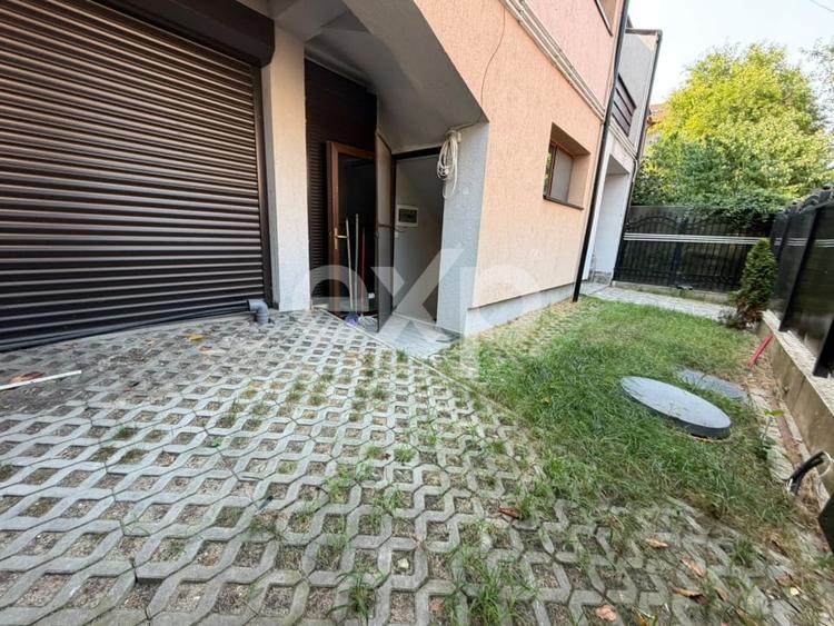 Casă individuală cu 7 camere cu Canalizare în Grozăvești