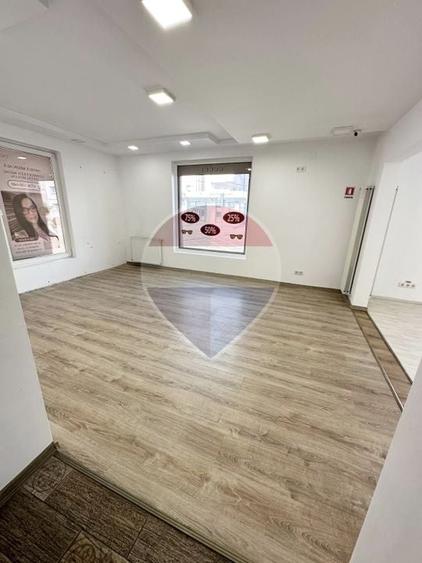 Spațiu comercial, de 150 mp, în Turnișor
