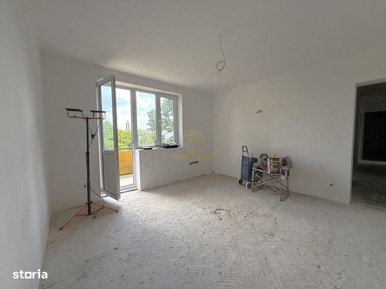 Apartament cu 4 camere decomandat în Cloșca