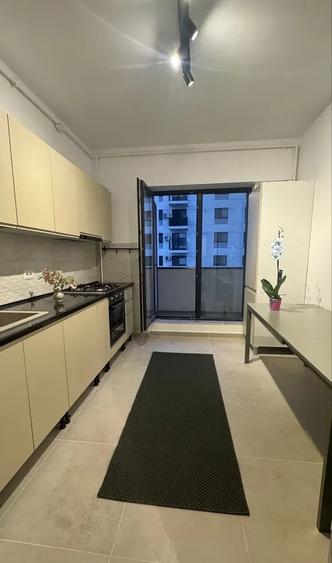 Apartament cu 3 camere decomandat, mobilat în Theodor Pallady