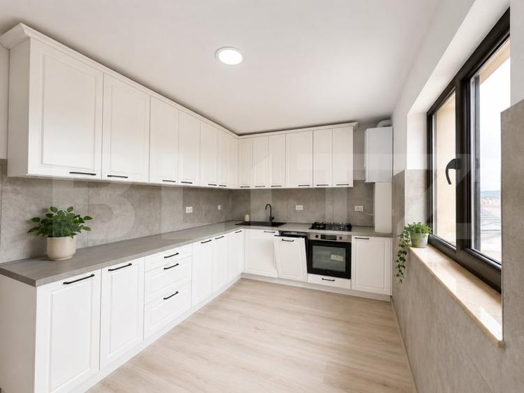 Duplex cu 4 camere cu Canalizare în Cetate