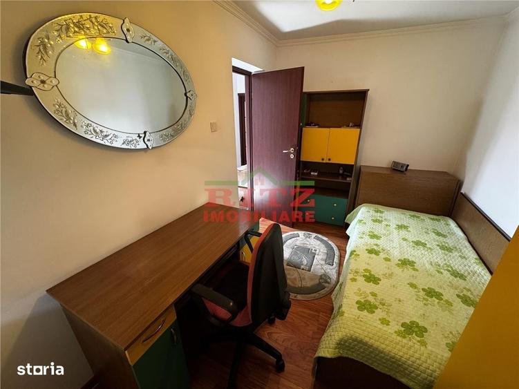 Casă cu 3 camere în Orașul de Jos