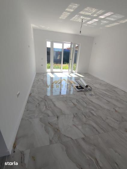 Casă cu 3 camere cu Teren 360 Mp în Vărăști
