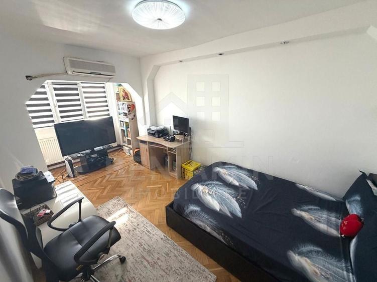 Apartament cu 2 camere decomandat în 1 Mai