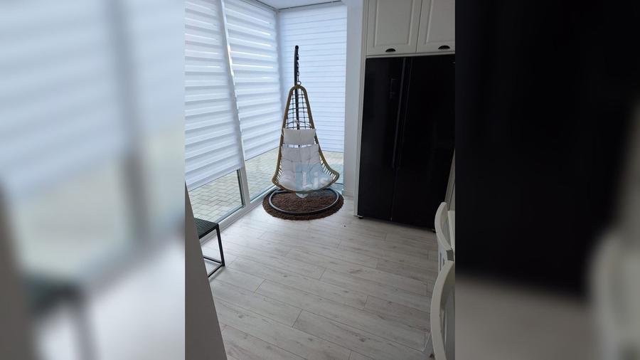 Casă cu 4 camere cu Teren 400 Mp în Centura