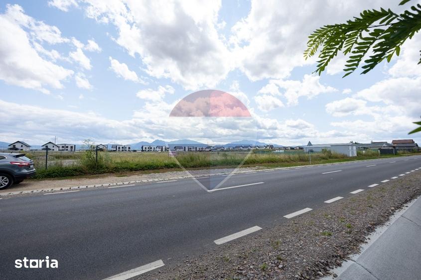 Teren de 968 mp, în Sânpetru