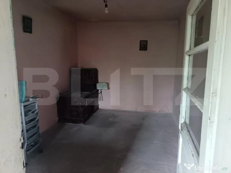 Casă cu 8 camere cu Teren 2000 Mp în Măgurele