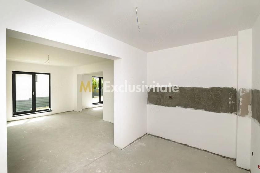Casă cu Teren 663 Mp în Argeșelu