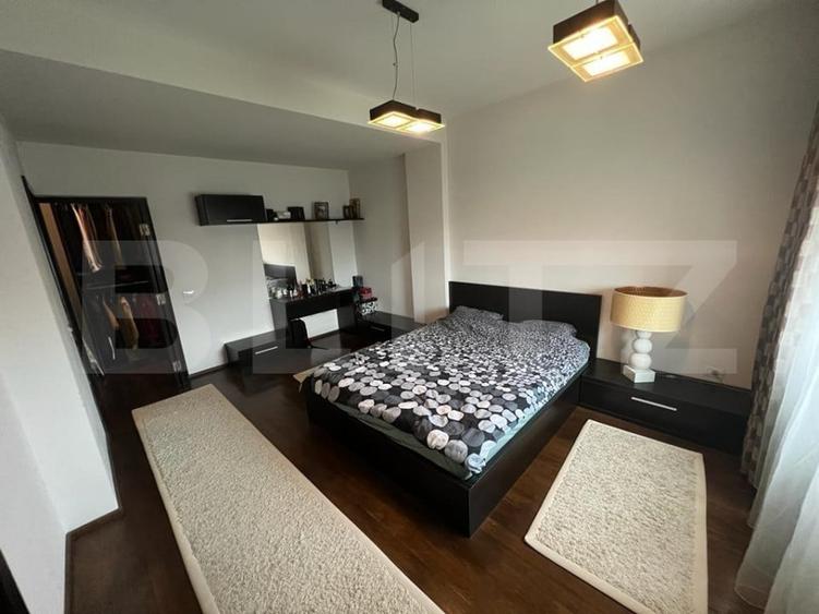 Apartament cu 3 camere decomandat, mobilat în 1 Mai