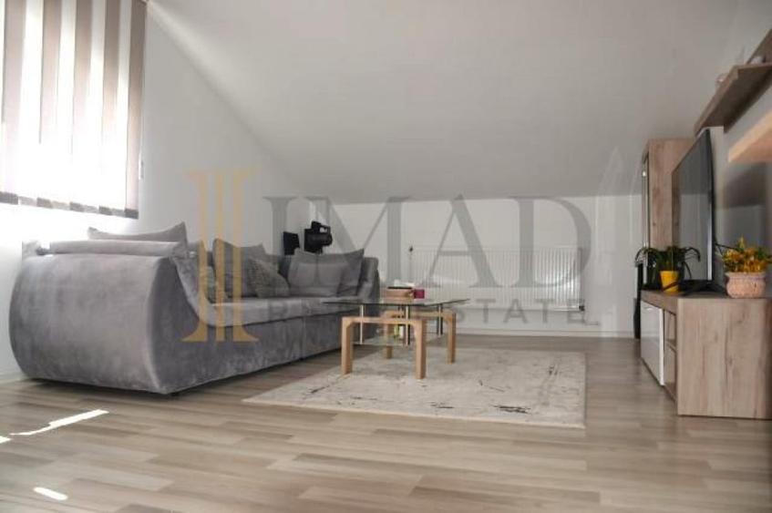 Apartament cu 2 camere decomandat în Micro 12
