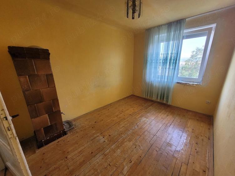 Apartament cu 2 camere decomandat în Aștileu