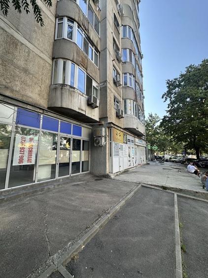 Spațiu comercial, de 80 mp, în Rahova