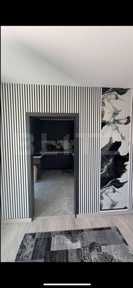Penthouse cu 3 camere semidecomandat, mobilat în Florești