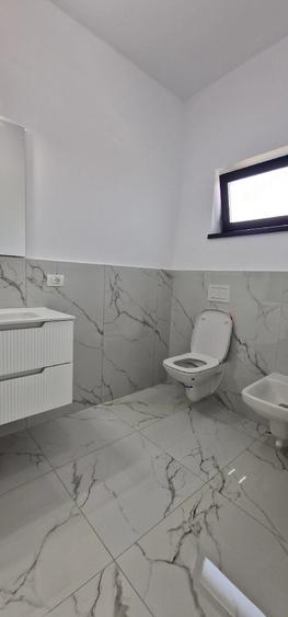 Casă cu Teren 320 Mp în Central