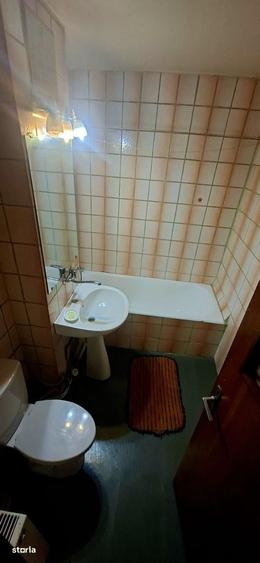 Apartament cu 2 camere decomandat în Eremia