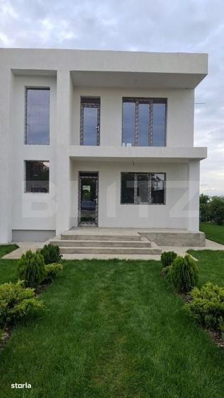 Casă cu 4 camere în Brezoaia