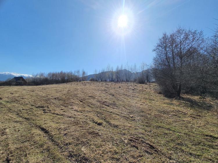 Teren Construcții intravilan de 480 mp, în Bran
