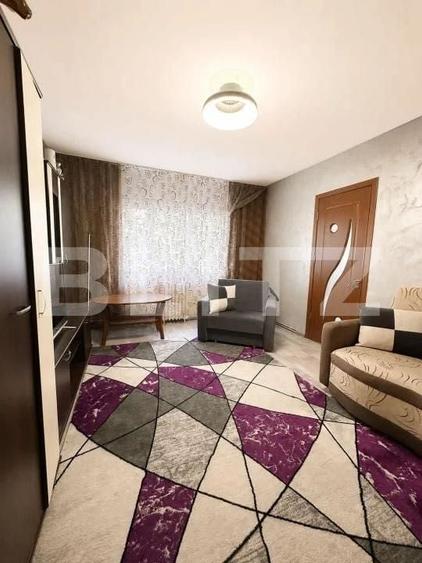 Apartament cu 2 camere semidecomandat în 7 Noiembrie