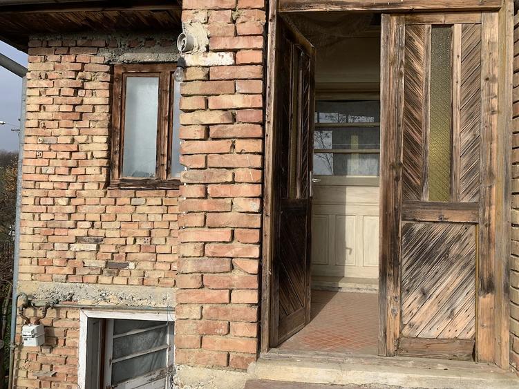 Casă cu 3 camere cu Teren 30 Mp în Silivașu de Câmpie