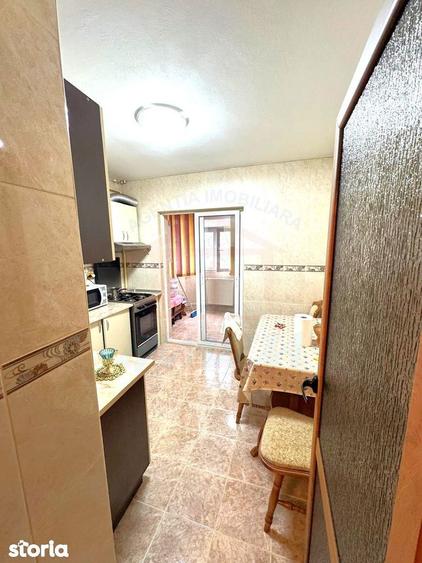 Apartament cu 2 camere, mobilat în Vest