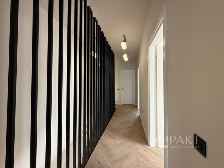 Duplex cu 4 camere cu Canalizare în Chinteni