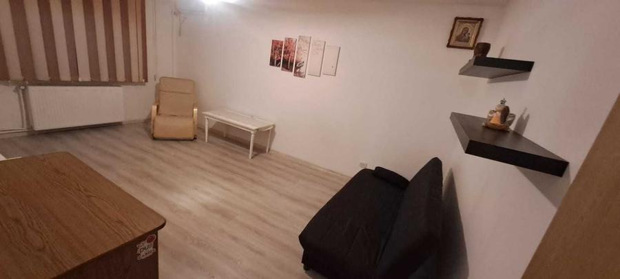 Apartament cu 2 camere decomandat în Mazepa 2