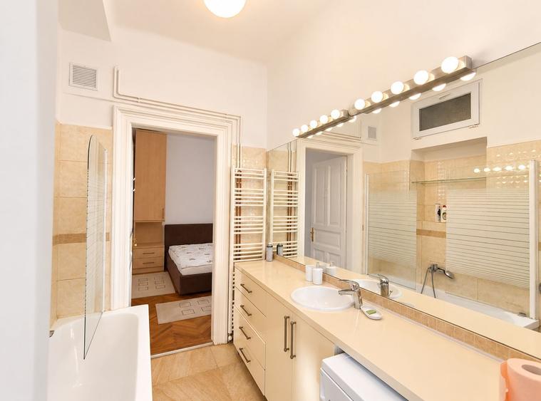 Apartament cu 2 camere circular în Ultracentral